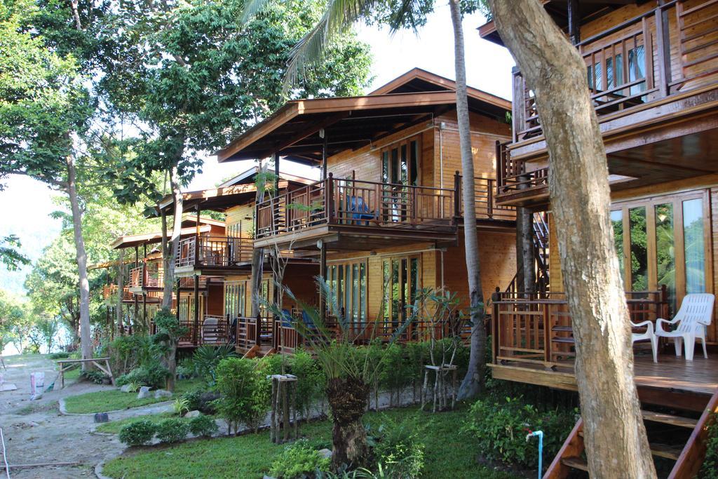 Longbay Lipe Hotel Buitenkant foto