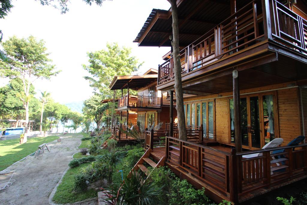 Longbay Lipe Hotel Buitenkant foto